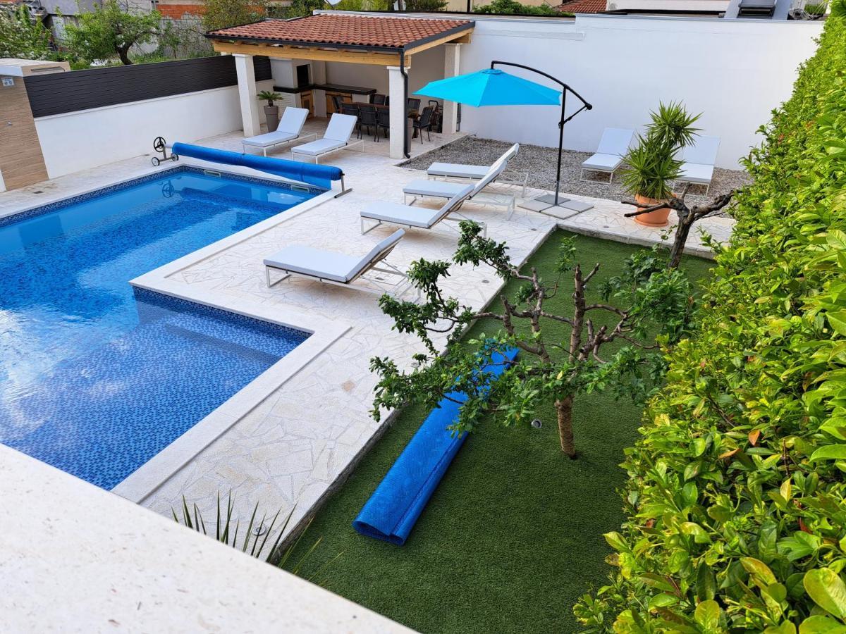 Villa Enjoy Lux In Σπλιτ Εξωτερικό φωτογραφία