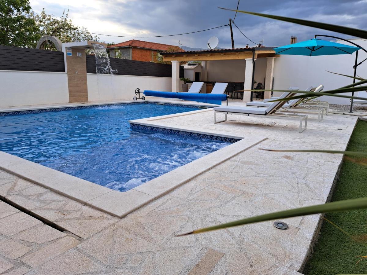 Villa Enjoy Lux In Σπλιτ Εξωτερικό φωτογραφία