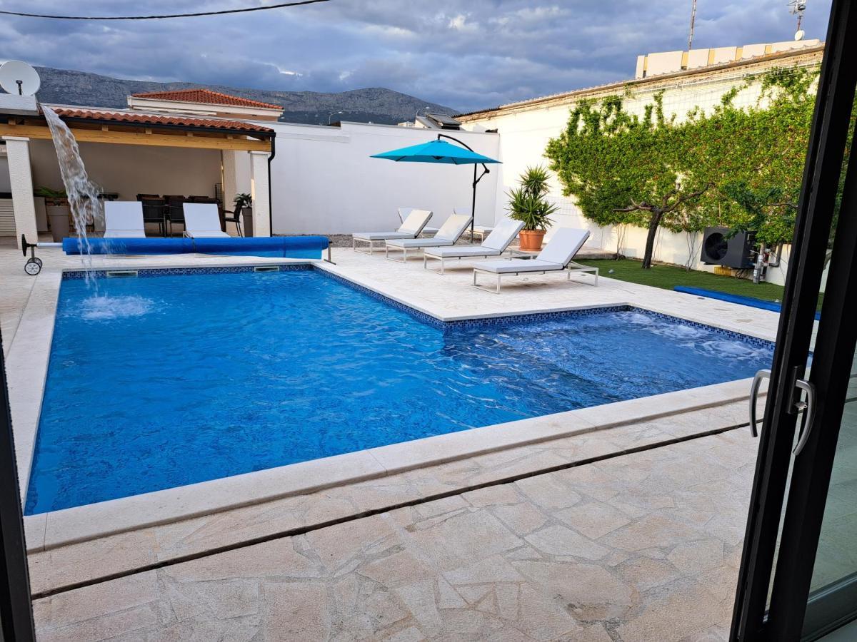 Villa Enjoy Lux In Σπλιτ Εξωτερικό φωτογραφία