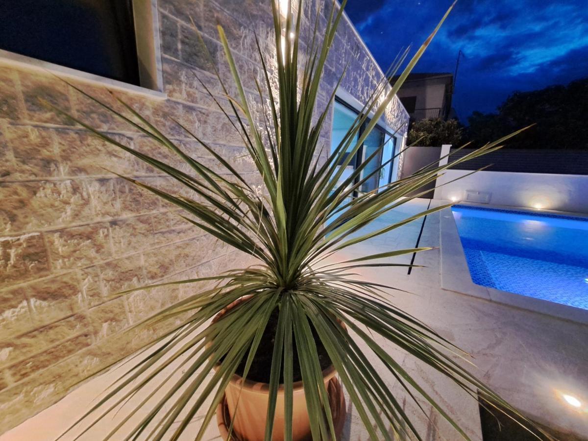 Villa Enjoy Lux In Σπλιτ Εξωτερικό φωτογραφία